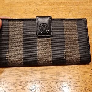 Striped Black and Brown Wallet with Logo Snap